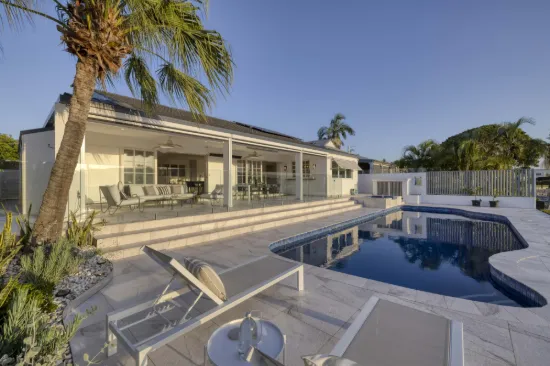 42 River Crescent, Broadbeach Waters, Qld 4218