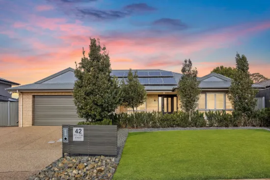42 Rollston Street, Amaroo, ACT 2914