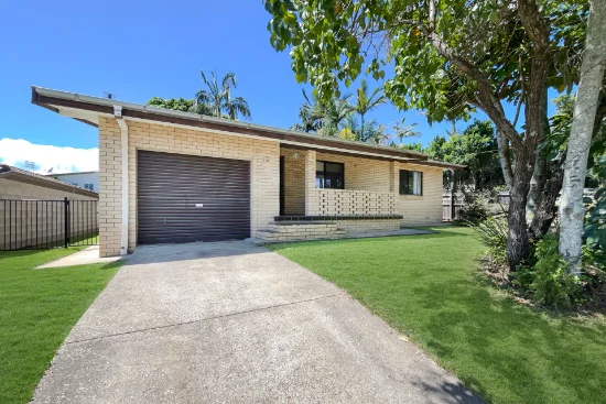 42 Second Avenue, Coolum Beach, Qld 4573