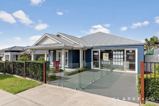 42 Settlers Boulevard, Chisholm, NSW 2322