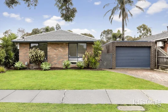 42 The Circuit, Gladstone Park, Vic 3043