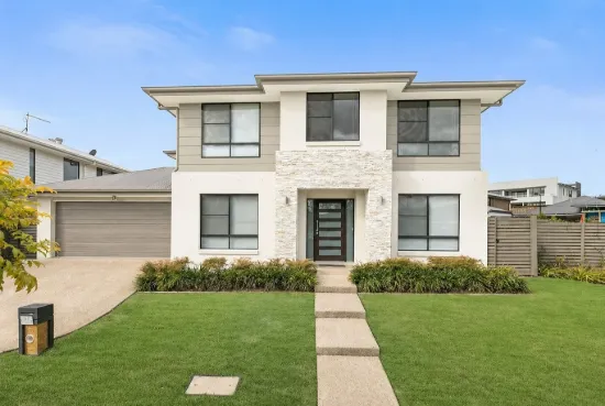 42 Windsor Drive, Upper Kedron, Qld 4055