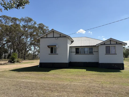 4205 Leyburn Cunningham Road, Wheatvale, Qld 4370