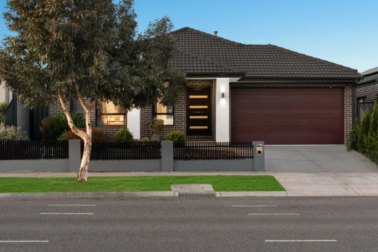 422 Brookfield Boulevard, Craigieburn, Vic 3064 - For Sale