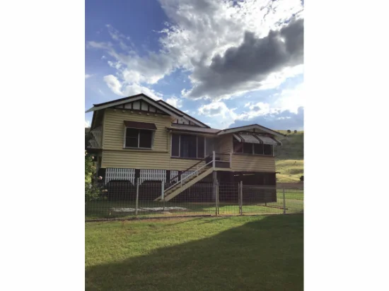 422 Left Hand Branch Road, Lefthand Branch, Qld 4343
