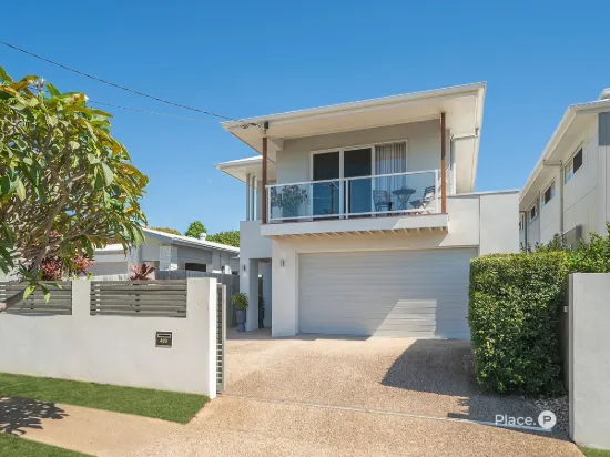 423 Scarborough Road, Scarborough, Qld 4020