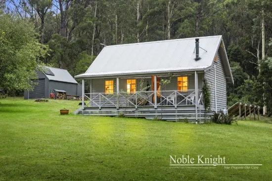 424 Old Warburton Road, Warburton, Vic 3799