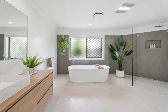 43 Ainsley Avenue, Ashmore, Qld 4214-Image