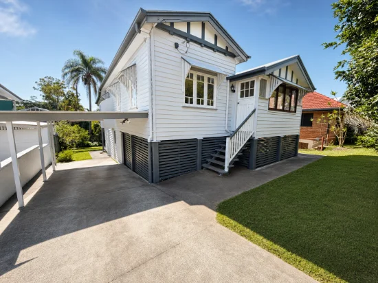 43 Bess Street, Windsor, Qld 4030