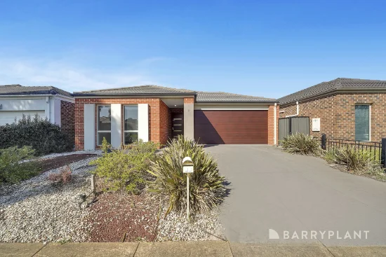 43 Brownlow Drive, Point Cook, Vic 3030 - For Rent