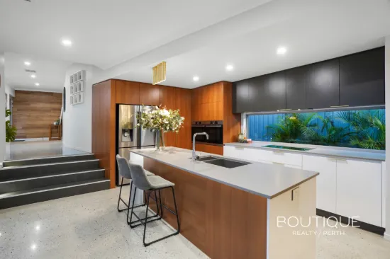 43 Burroughs Road, Karrinyup, WA 6018