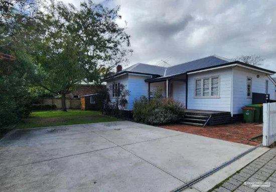 43 Chadwick Street, Hilton, WA 6163