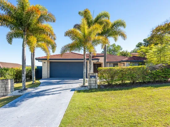 43 Feathertop Crescent, Pacific Pines, Qld 4211