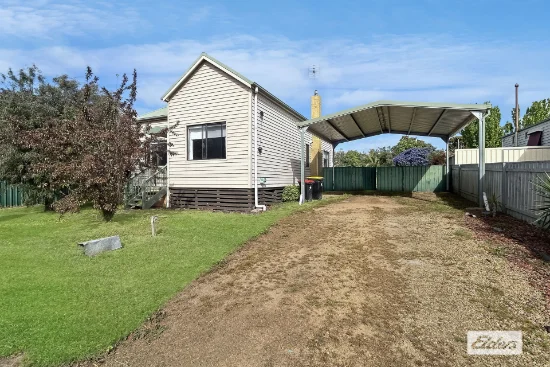 43 George Road, Ararat, Vic 3377 - For Rent