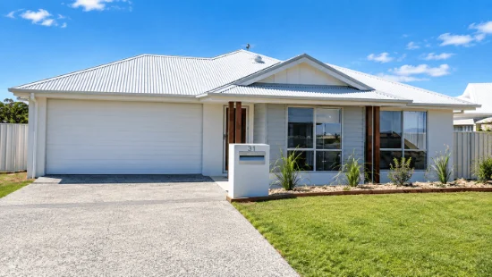 43 Golf Links Circle, Gympie, Qld 4570