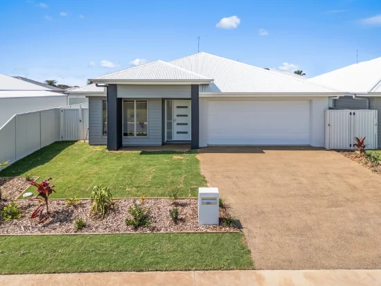 43 Golf View, Coral Cove, Qld 4670