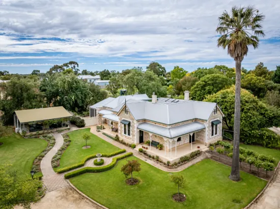 43 Gordon Street, Naracoorte, SA 5271
