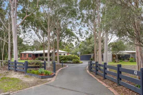 43 Grassmere Road, Langwarrin, Vic 3910