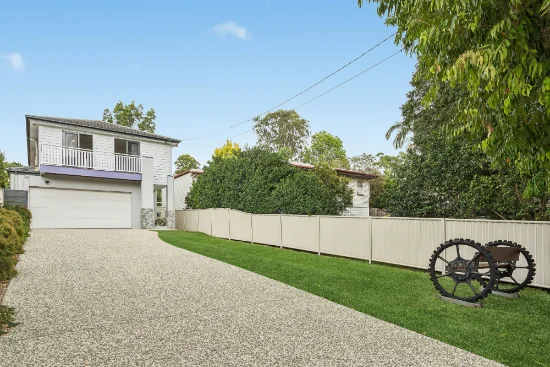 43 Gray Avenue, Corinda, Qld 4075
