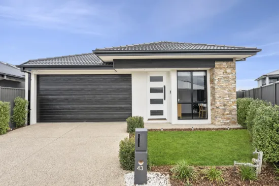 43 Koolah Drive, Lara, Vic 3212