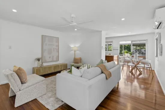 43 Kumbari Crescent, Mitchelton, Qld 4053