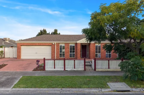 43 Lakes Drive, Craigieburn, Vic 3064