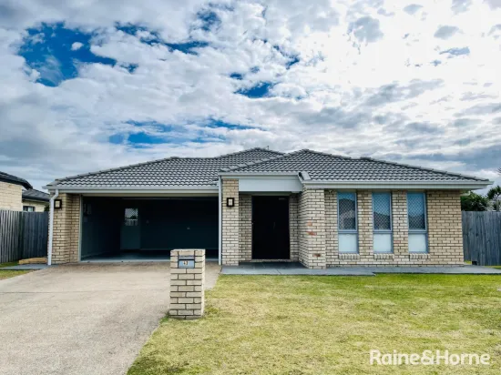 43 Lamberth Road, Regents Park, Qld 4118