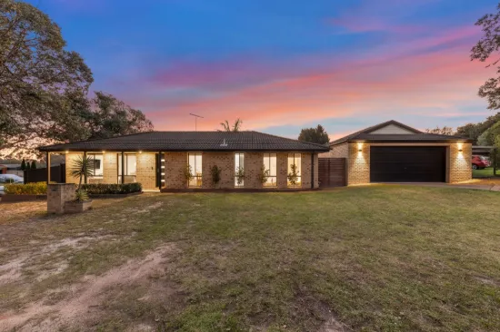 43 Leigh Drive, Pakenham VIC 3810-Image