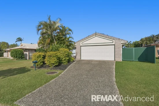43 Mackerel Street, Sandstone Point, Qld 4511 - For Rent