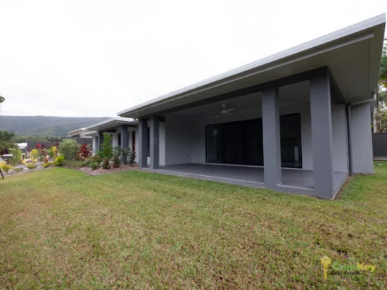 43 Mandalay Street, Clifton Beach, Qld 4879