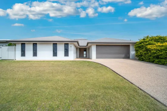 43 Mayfair Drive, Emerald, Qld 4720