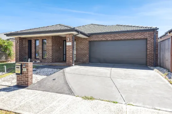 43 Mickleham Drive, Cranbourne North, Vic 3977