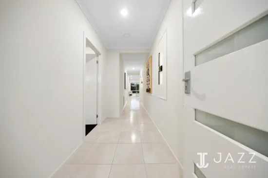 43 Namadgi Crescent, Truganina, Vic 3029-Image