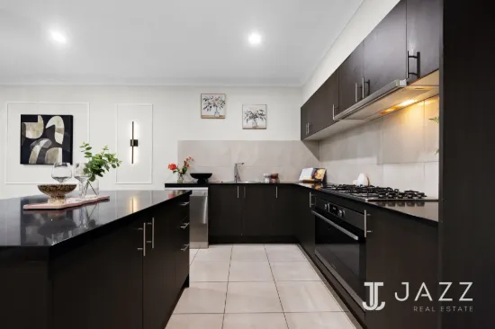 43 Namadgi Crescent, Truganina, Vic 3029-Image
