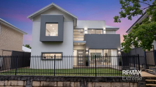 43 Nankeen Circle, Tapping, WA 6065
