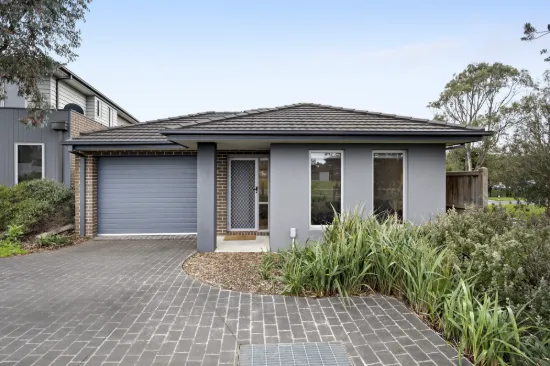 43 Norfolk Pine Circuit, Somerville, Vic 3912