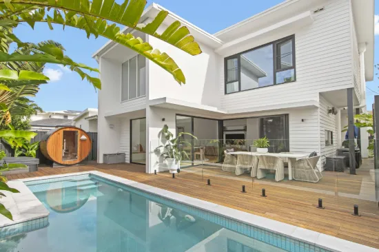 43 Petrel Avenue, Mermaid Beach, Qld 4218
