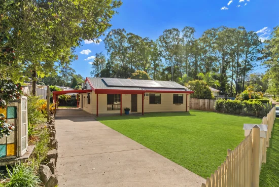 43 Railway Parade, Glass House Mountains, Qld 4518