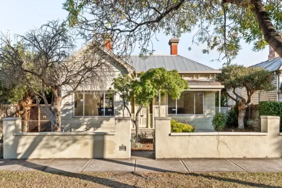 43 Shaftesbury Parade, Thornbury, Vic 3071
