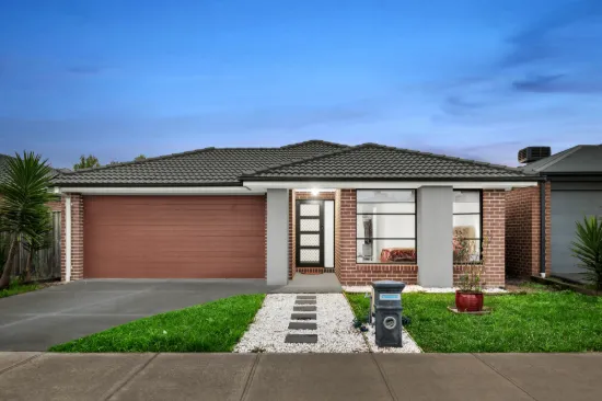 43 Spearwood Rise, Cranbourne West, Vic 3977
