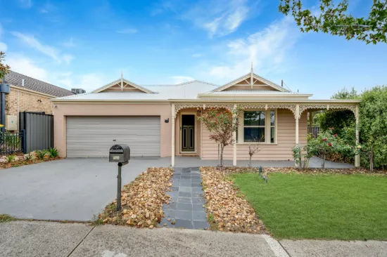 43 Windermere Boulevard, Pakenham, Vic 3810