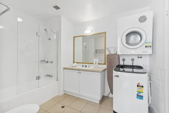 434/99 Griffith Street, Coolangatta, Qld 4225-Image