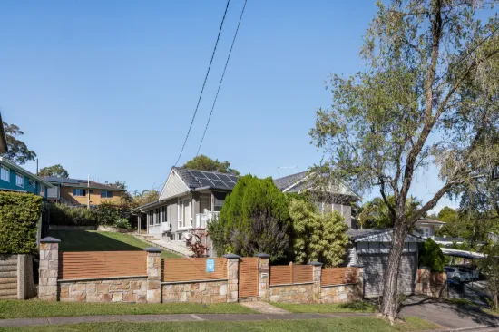 439 Nursery Road, Holland Park, Qld 4121