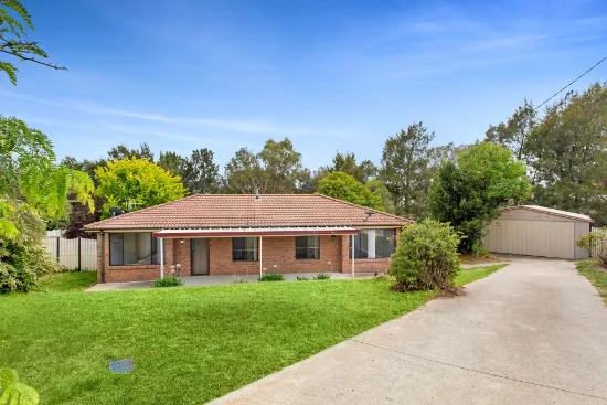 44 Bainbridge Close, Chisholm, ACT 2905