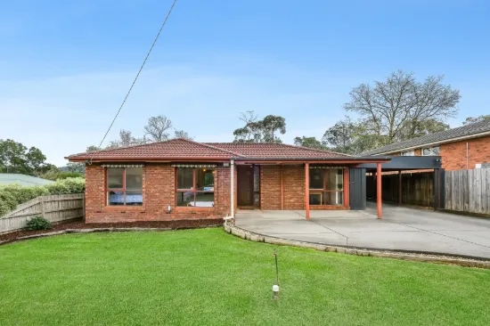 44 Barker Drive, Mooroolbark, Vic 3138