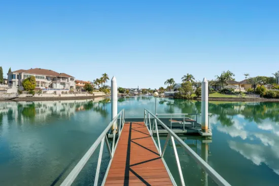 44 Blair Athol Crescent, Sorrento, Qld 4217
