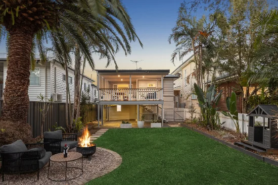 44 Broughton Road, Kedron, Qld 4031