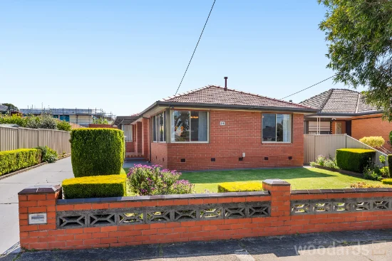 44 Charmaine Avenue, Avondale Heights, Vic 3034