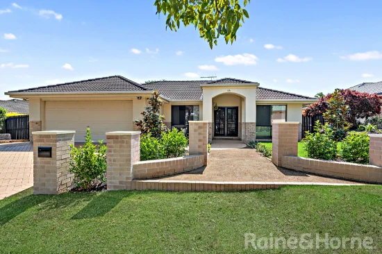 44 Chilton Crescent, North Lakes, Qld 4509 - For Rent