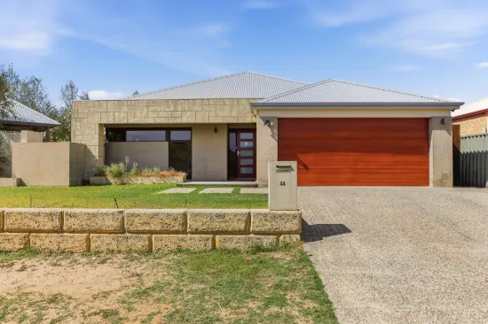 44 Clearwater Way, Singleton, WA 6175